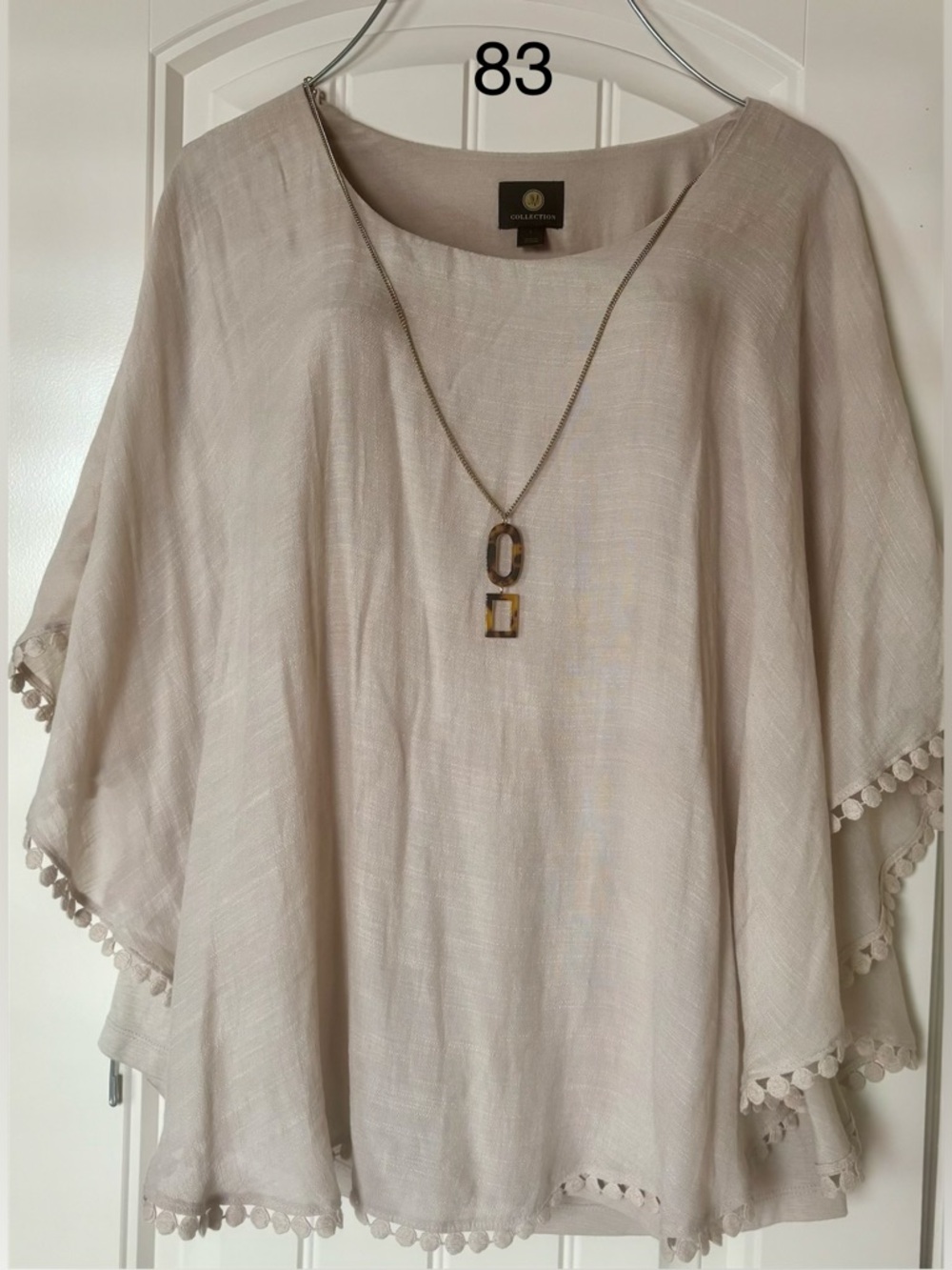 JM Collection Beige Poncho Top Rayon w/ Sewn in Necklage  Size L